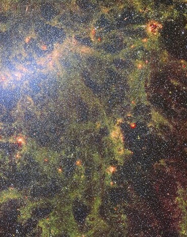 تصویر جیمز وب از کهکشان مارپیچی میله‌ای NGC 5068